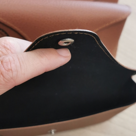 Ray-Ban sunglasses cases - Picture 4 of 4